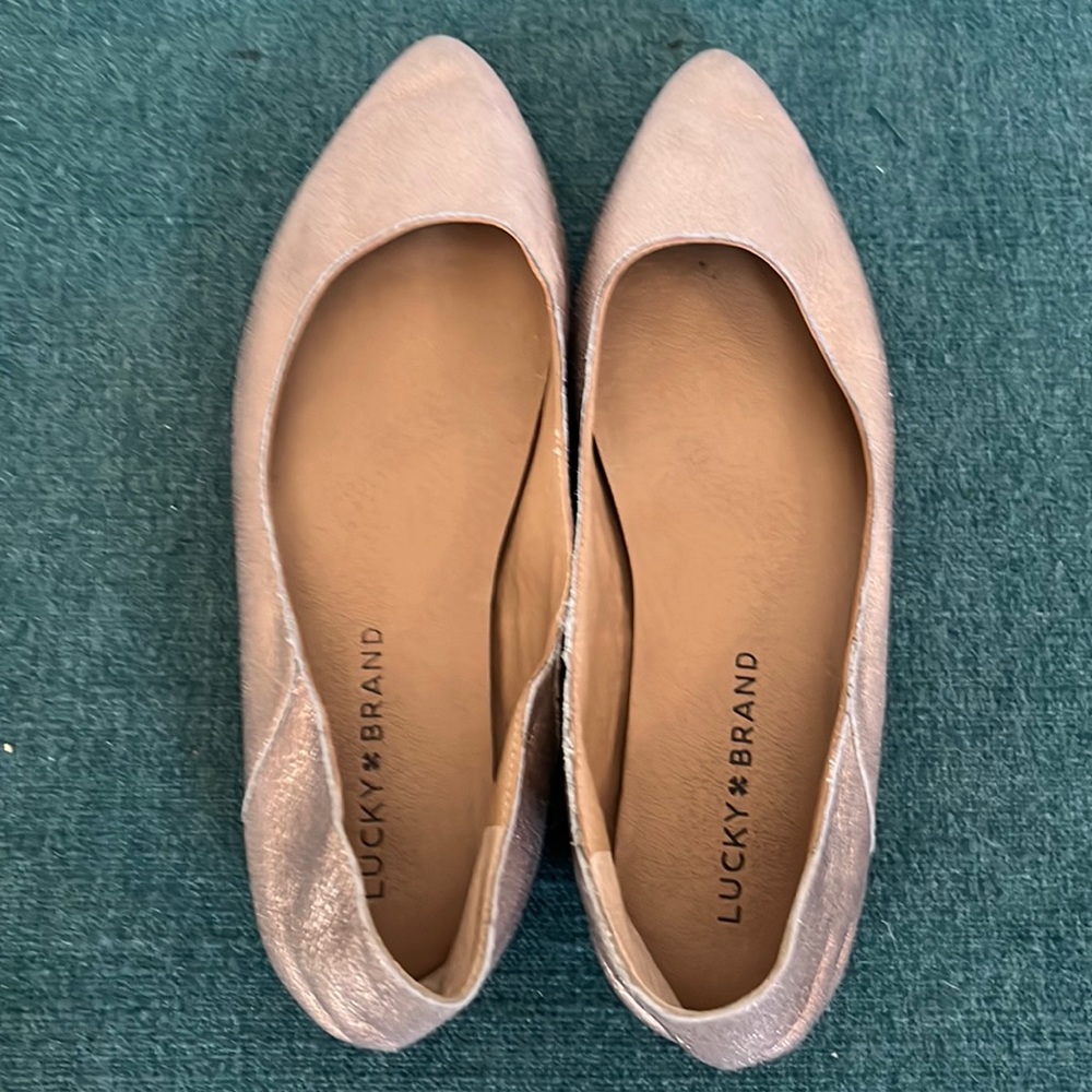 Lucky Brand gold leather pointy toe flats